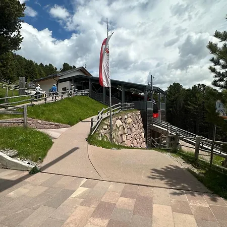 Bed & Breakfast Da Mont Resciesa Ortisei
