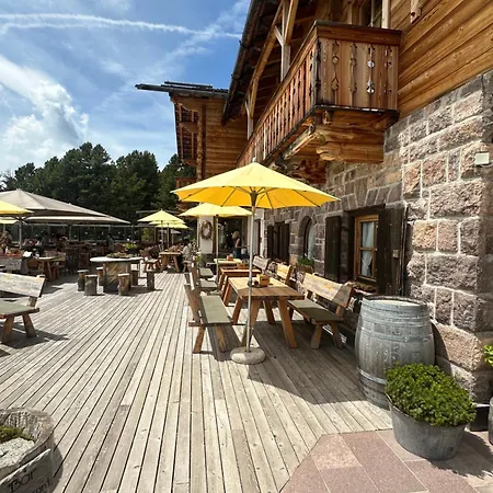 Bed & Breakfast Da Mont Resciesa *